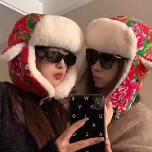 东北大花保暖帽子女秋冬新款大头围雷锋帽护耳显脸可爱尔滨拍照帽