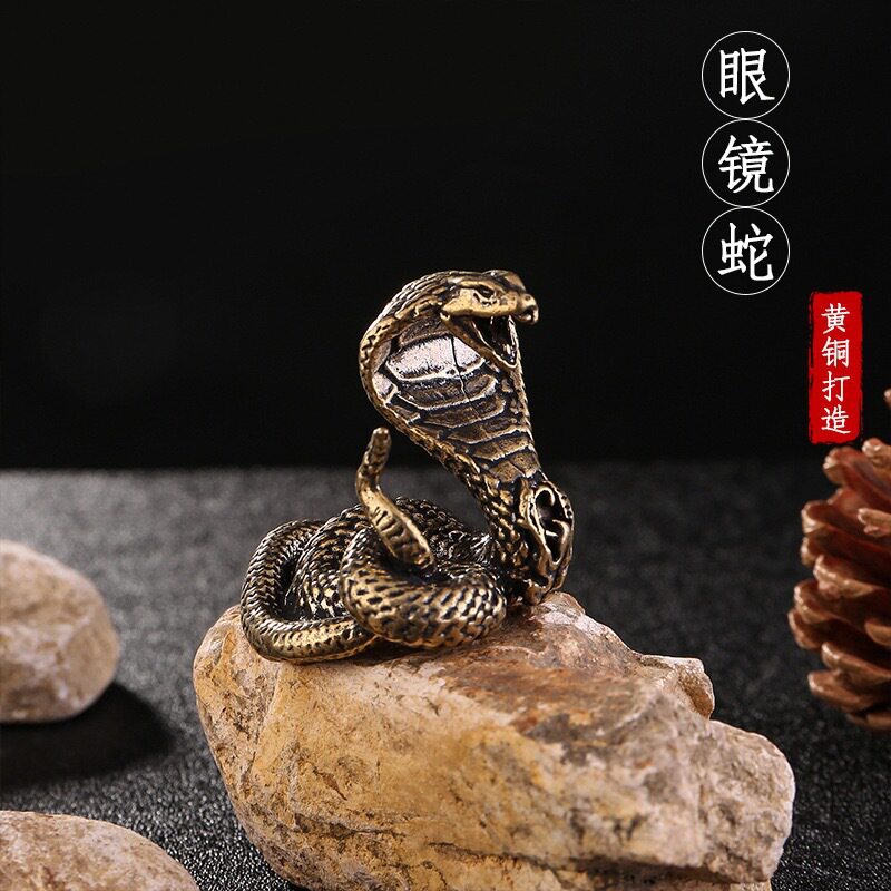 跨境黄铜复古眼镜蛇摆件创意动物生肖蛇办公桌面装饰工艺品铜摆件
