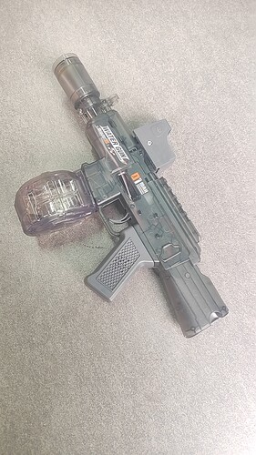 悍迪水枪AK-47三角洲水枪玩具 儿童呲水枪电动连发爆闪喷火