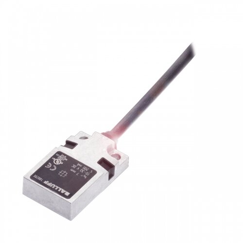 原装BALLUFF巴鲁夫BESR01ZC-PSC50B-BZ03-V02电感式传感器BES0481
