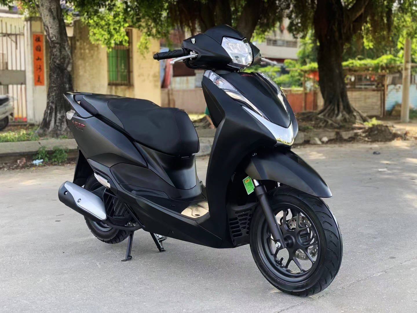 本田佳御110cc踏板摩托车小公主125电喷水冷燃油代步小龟50摩托车