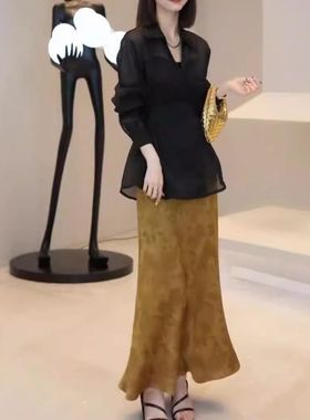 24787大爱美依缘2025秋季新款轻奢复古高级感衬衫高腰半身裙洋气