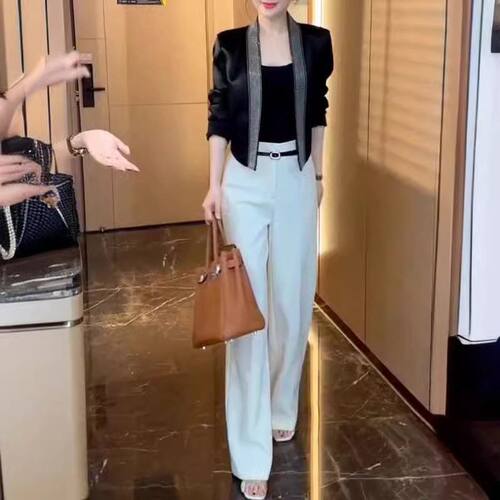 24196大爱美依缘2024新款时尚高级感重工干练外套高腰阔腿裤女装