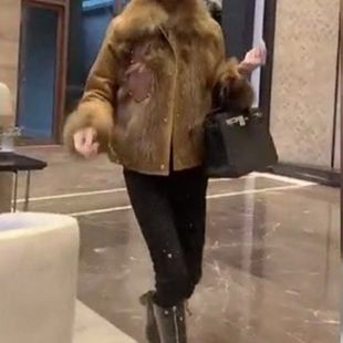 外套女翻领长袖 发398冬季 拼接短款 时尚 显瘦PU皮毛毛洋气潮 新款