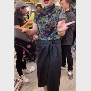 发9183大爱美依缘2024夏季新款时尚修身花衫黑色蝴蝶结半身裙女潮