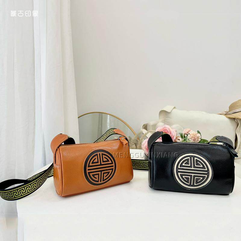 女士包包蒙古元素纯牛皮单肩斜挎拼色民族风小方包个性百搭简约