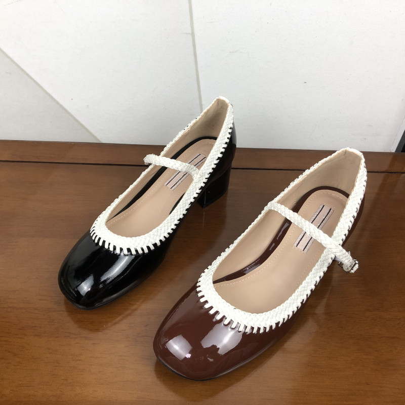 商场撤柜断码女鞋2025秋新款时尚百搭休闲粗跟玛丽珍鞋女单鞋女鞋