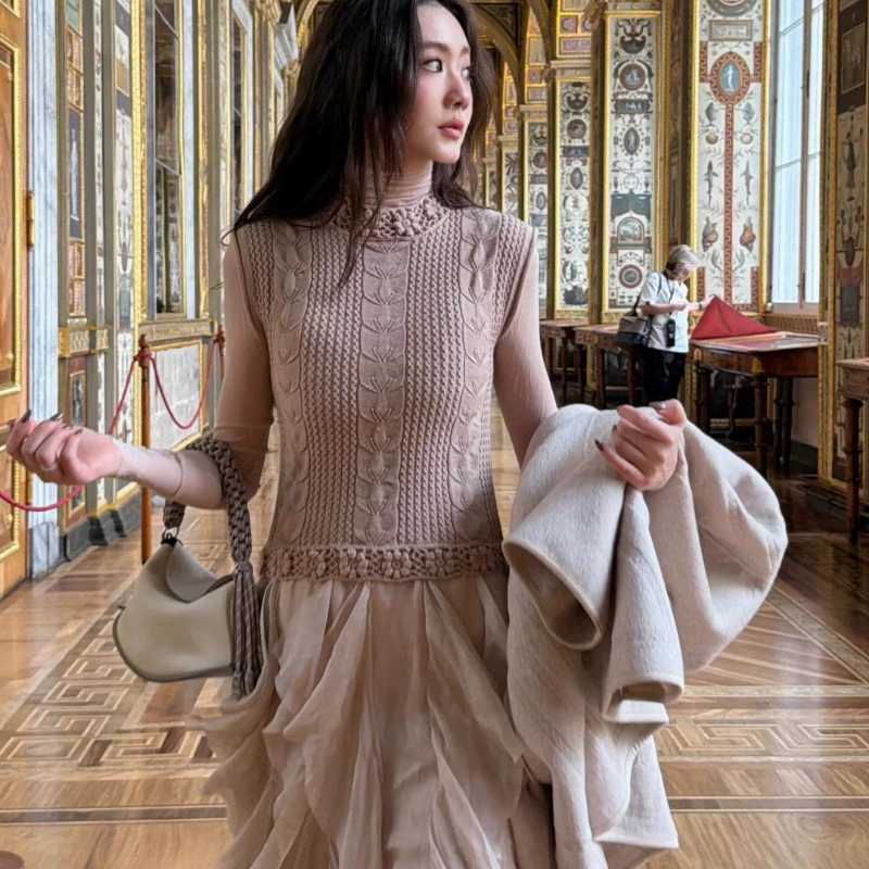 NT26年法式复古绵羊毛针织手钩花拼接长款无袖连衣裙女层次裙摆
