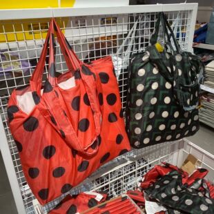 IKEA宜家手提袋环保购物袋子斜跨背包拎书袋折叠便携超市买菜袋子