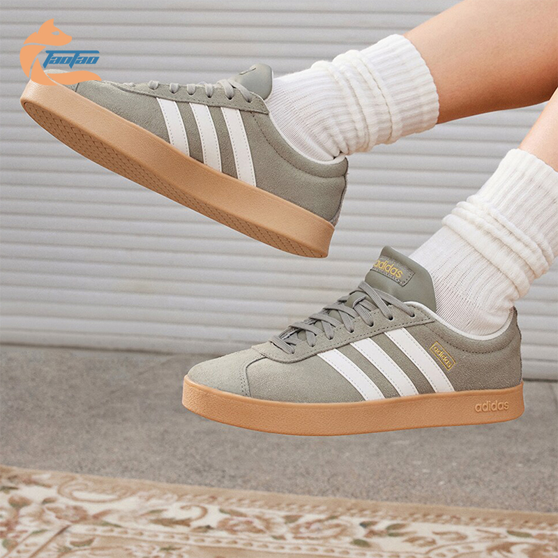 阿迪达斯男女款休闲板鞋