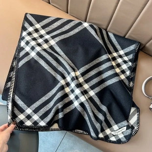 韩版黑色仿羊绒围巾女冬季高级感双面格子纹保暖围脖加厚百搭披肩