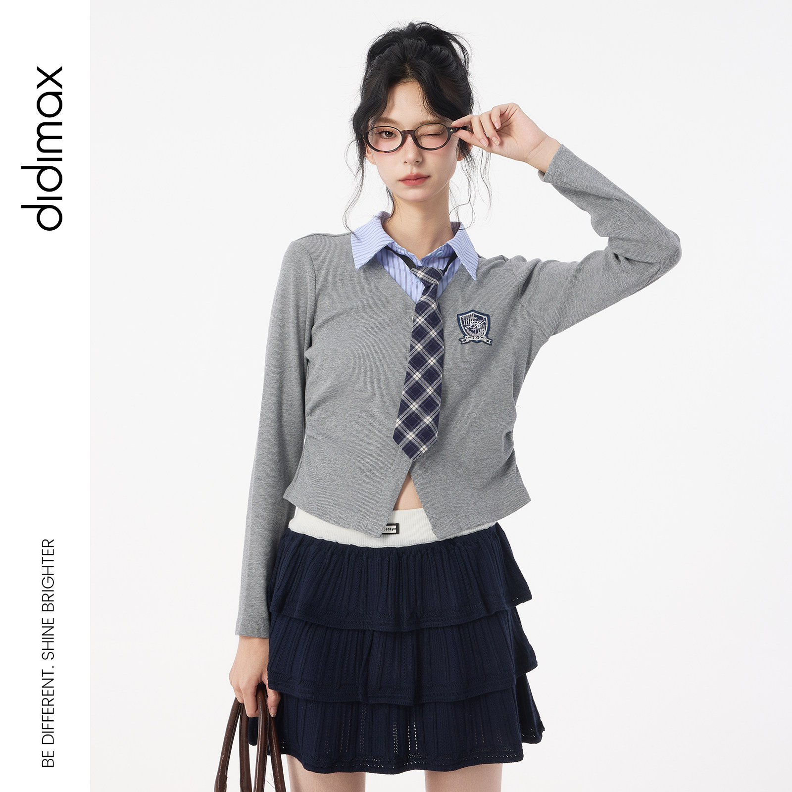 didimax秋季新款灰色条纹衬衫拼接假两件 毛针织衫学院风女Q40025图片
