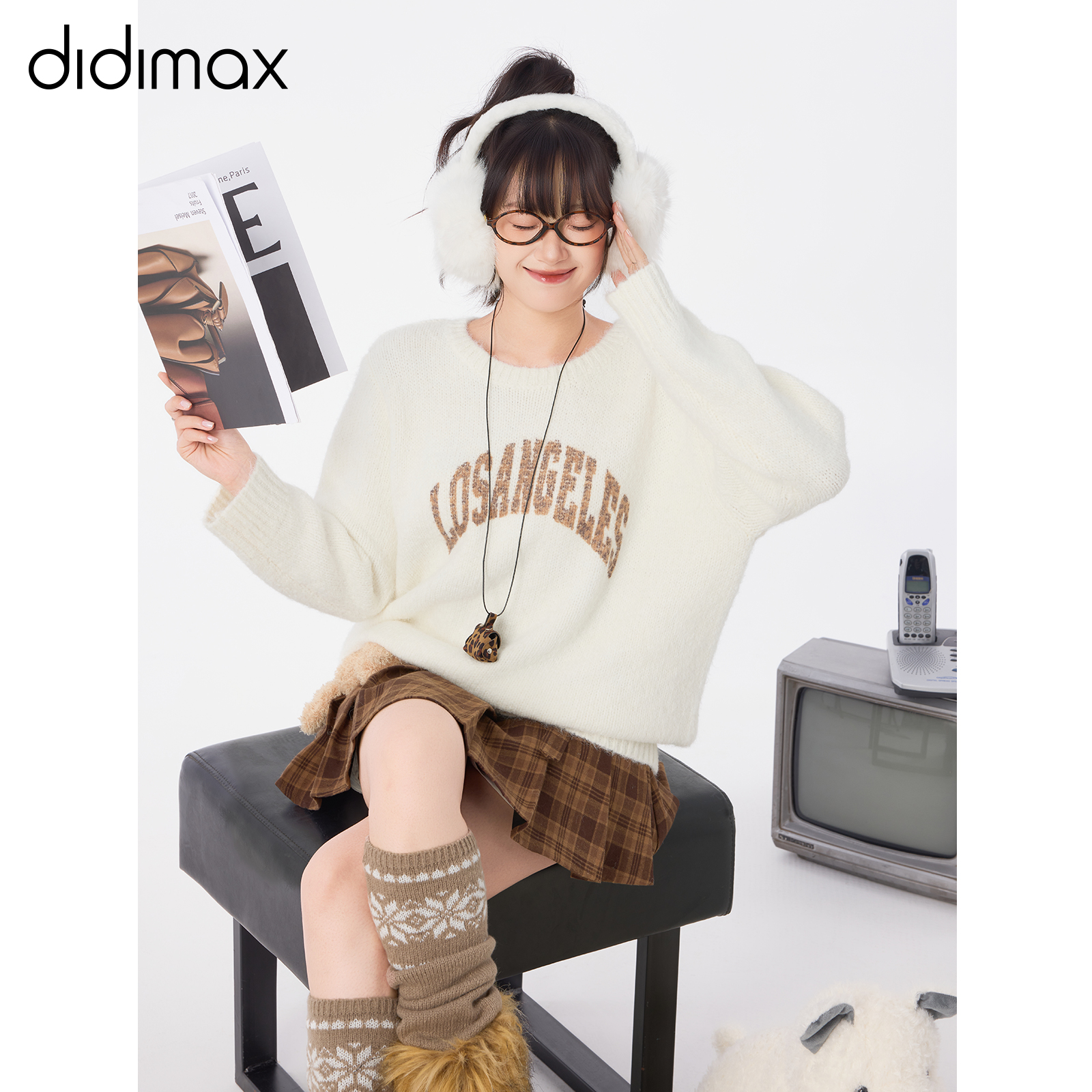 didimax冬季新款米白色纱线编制毛衣 甜美宽松圆领上衣女W25767