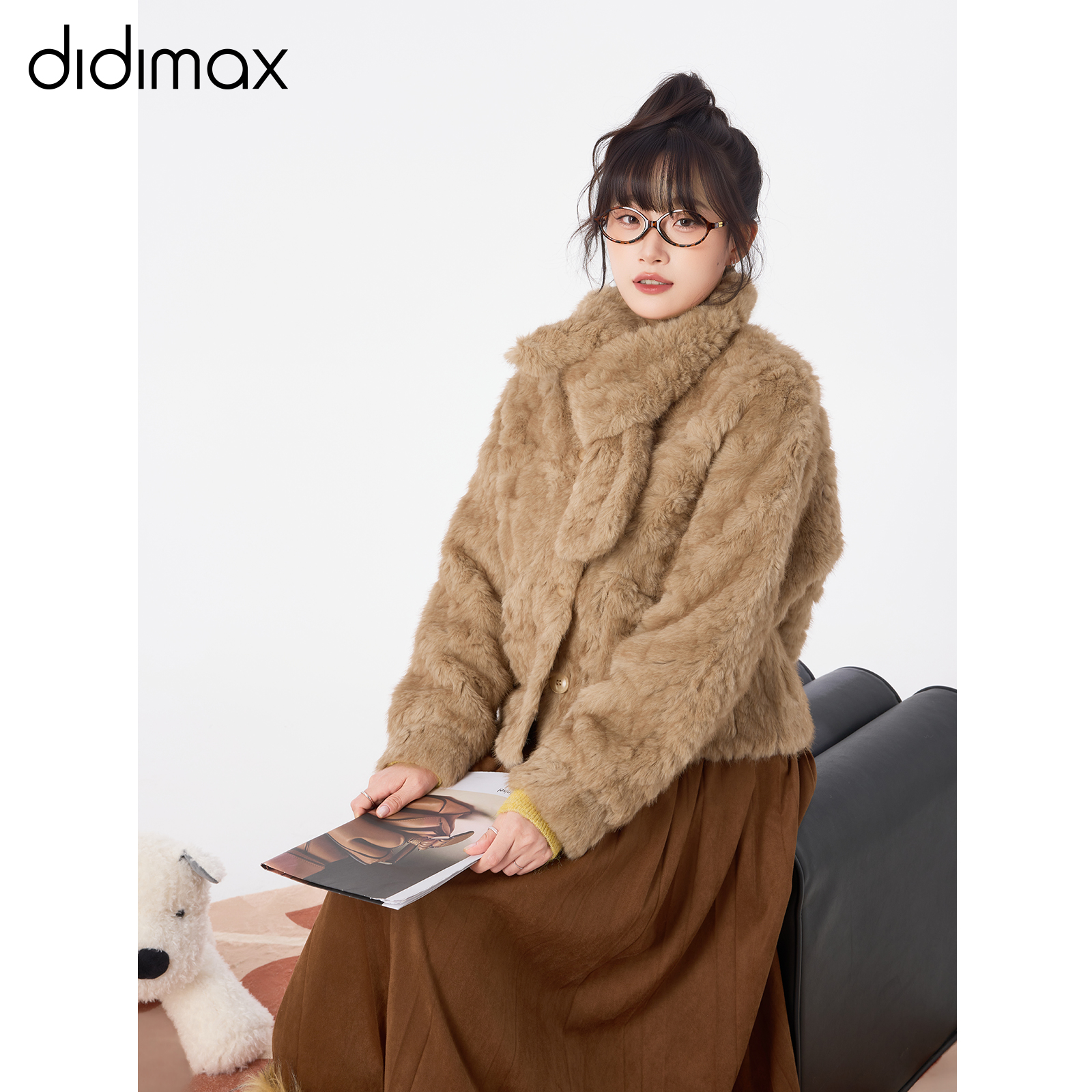 didimax冬季新款卡其色毛茸茸外套蓬松短款女 毛绒围巾W35890