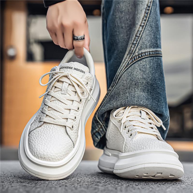 国潮男鞋秋冬季潮流休闲小白鞋青少年2025年新款运动百搭阿甘板鞋