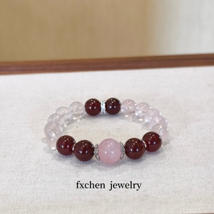 天然粉水晶爱情莫粉手链女款石榴石手串女小众高级摩羯座闺蜜礼物