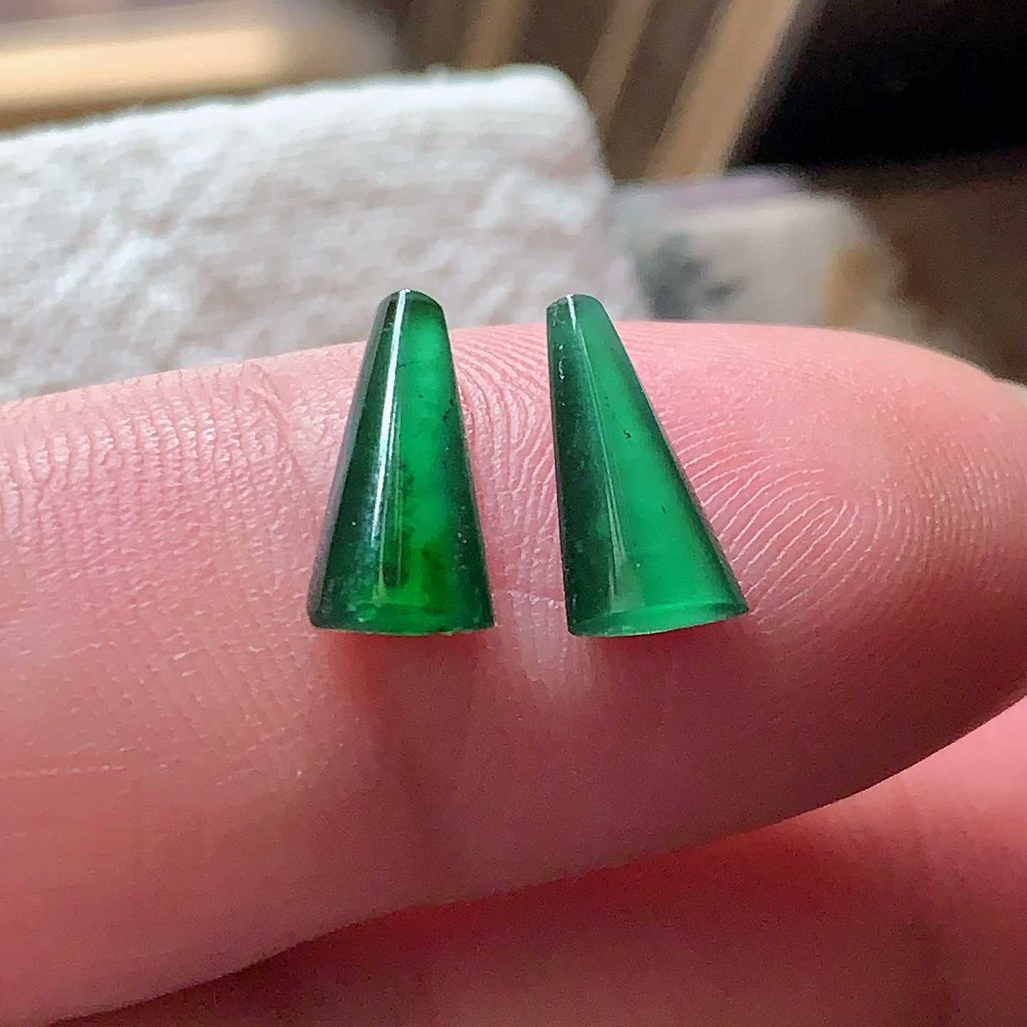 翠都翡翠A货冰种满绿吊坠一对
