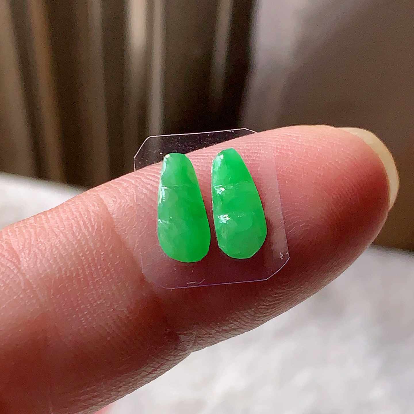 天然翡翠A货玉石裸石镶嵌戒面送证书冰种阳绿四季豆一对000245