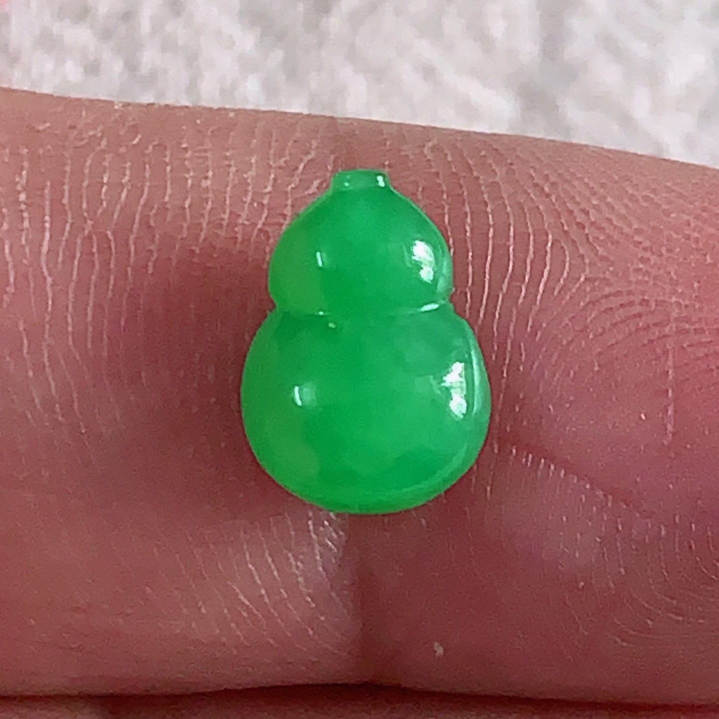 天然翡翠A货玉石裸石戒面镶嵌面送证书阳绿葫芦wz000624