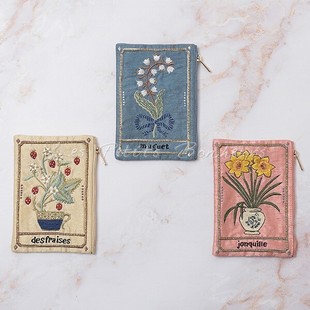 现货进口印度刺绣手工复古收纳包化妆包 bonheurs} {Les petits