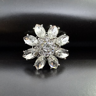 绮进口白色捷克水钻花朵貂皮裘皮大衣毛衣金属纽扣27mm