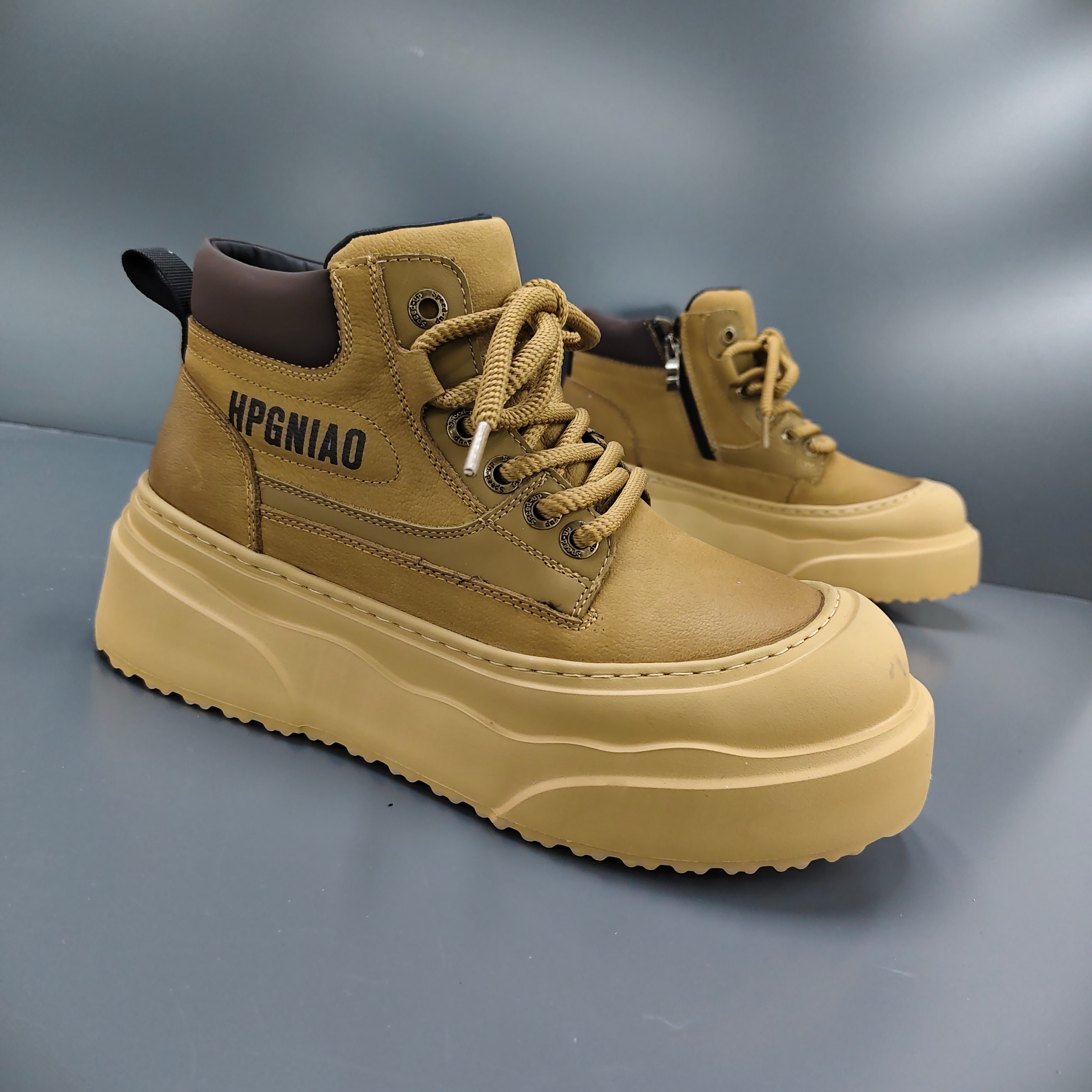 枫之时尚冬季保暖潮牌加绒高帮鞋