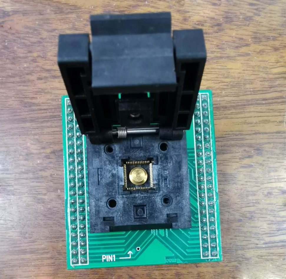 原装烧录座QFN56-DIP56  适配座 IC座 8X8MM 0.5MM QFN56