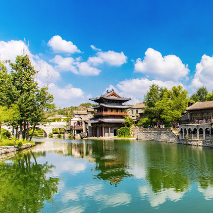 【奇遇3人酒店】北京古北水镇2天1晚含住宿门票汤泉摆渡车行李托运（具体见套餐详情）