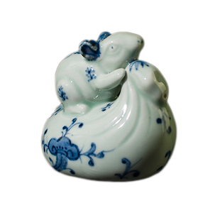 陶瓷砚滴老鼠水滴书法砚台磨墨滴水鼠年吉祥物青花工艺品摆件礼品