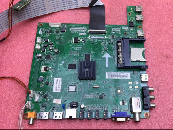 长虹 LED32B4500i液晶电视主板JUC7.820.00072273屏M320X12-E8-A