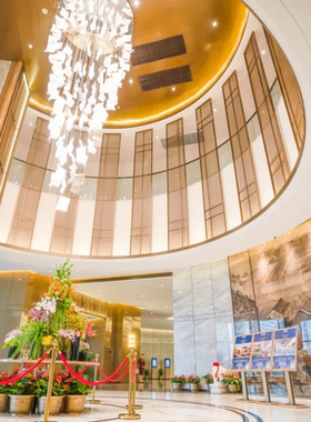 苏州龙之梦大酒店2天1晚自由行+双人自助早餐+双人希尔顿温泉泡汤