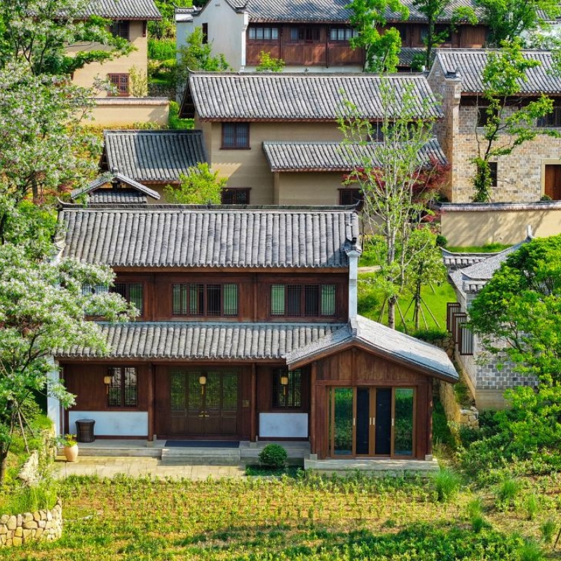 文宗古村历史底蕴深厚，置身其间可感受古朴禅韵 文宗古村依山傍水，富氧环境令人神怡 赠送一张景区门票，性价比高