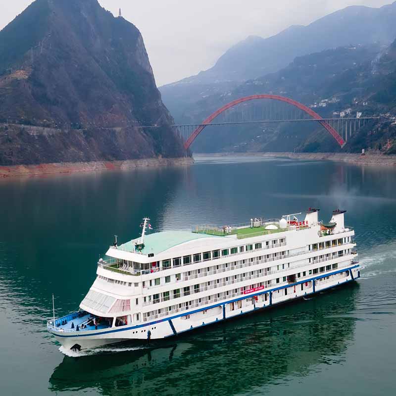 长江三峡游轮皇家星光号，宜昌/重庆3天2晚包含3个岸上经典景点