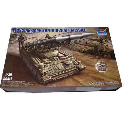 【鸣一包邮】小号手-6坦克模型