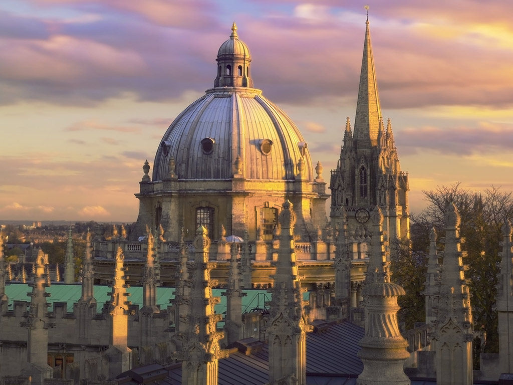 英国伦敦旅游 牛津,斯特拉特福,科茨沃尔德和沃里克城堡之旅