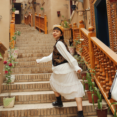 【乐探金秋南疆】塔塔秘境、塔里木胡杨林、克孜利亚、卡湖7日游