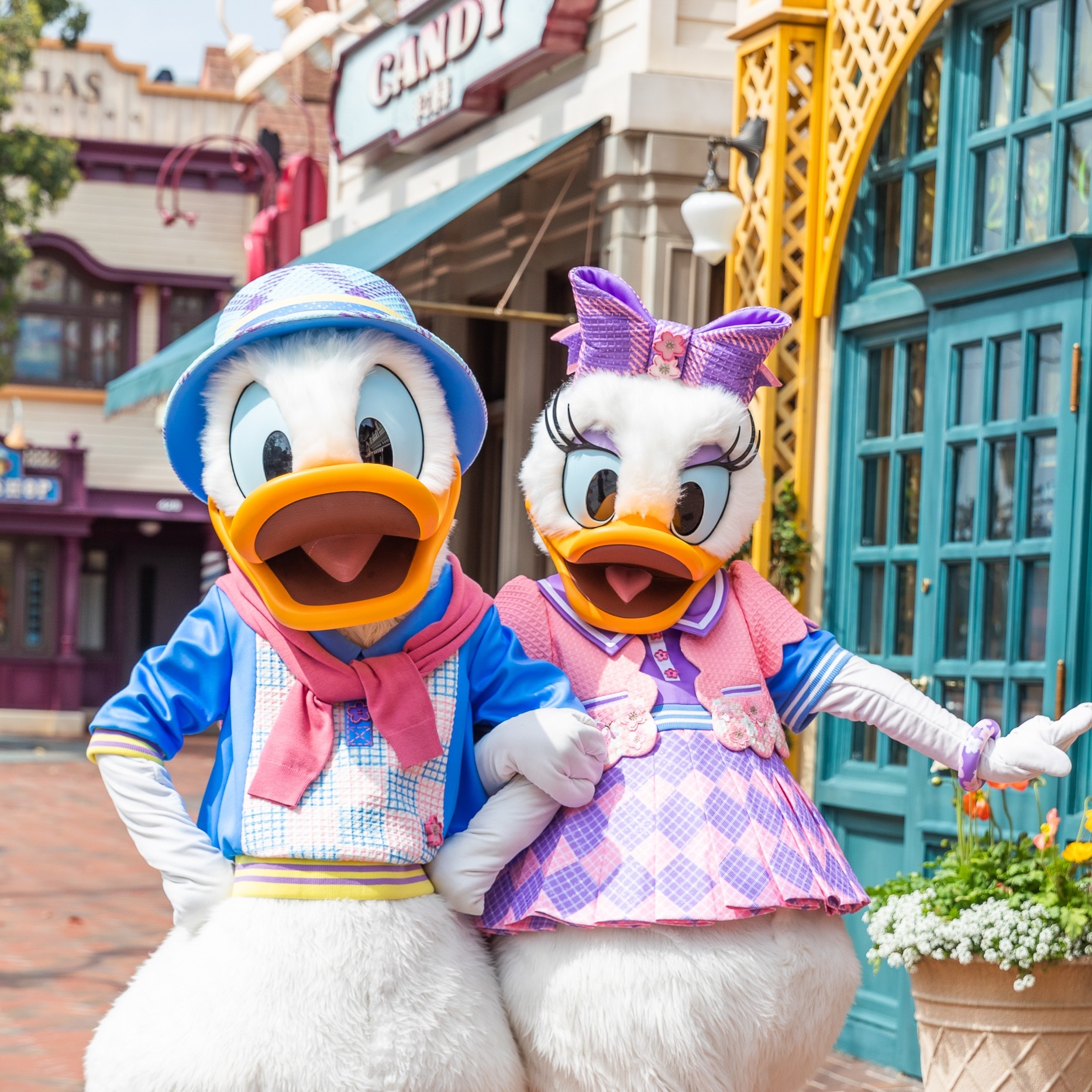 上海迪士尼度假区玩具总动员酒店+迪士尼往返接驳车