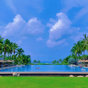 飞猪尾单  上海直飞三亚5天往返含税机票 +含托运10公斤 海岛旅游