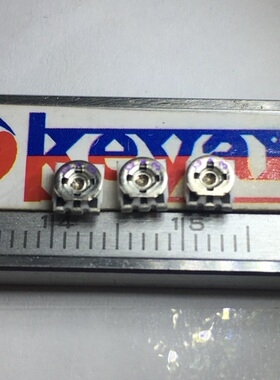 EVM1CSX10B23 可调电阻 4x4 贴片可调电位器 2K 一边三脚