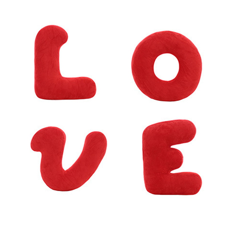 婚纱摄影儿童拍照创意道具柔软抱枕红字母love新生儿百天周岁宝宝