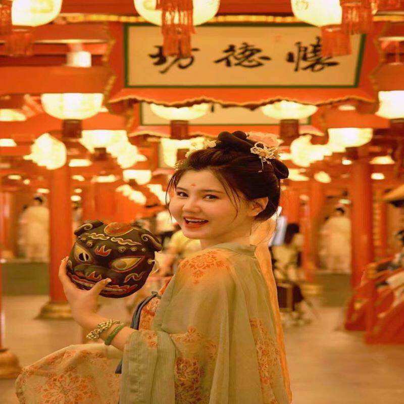 [大唐不夜城-1小时旅拍+底片+精修票]全店汉服任选