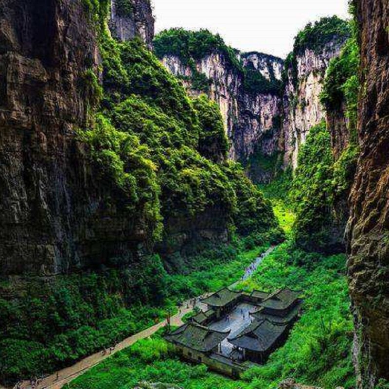 重庆武隆仙女山 天生三桥 龙水峡地缝纯玩2日跟团游|含门票 住宿