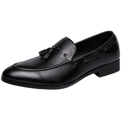 春季韩版潮流百搭豆豆尖头皮鞋