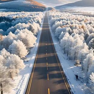 乌兰布统+避暑山庄+木兰围场丨驯鹿+冬捕+越野+雪乡+滑雪圈4天3晚