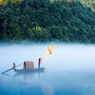 郴州跟团游雾漫小东江、网红高椅岭、莽山五指峰高铁往返三日游