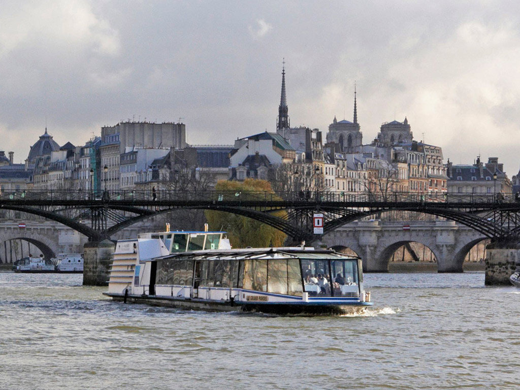 法国巴黎旅游 午餐巡游 - 巴黎码头