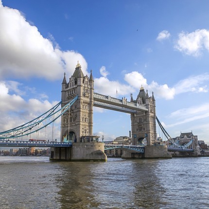 英国·旅游签证·沈阳送签·全国办理个人旅游商务探亲访友加急预约面试咨询2年10年