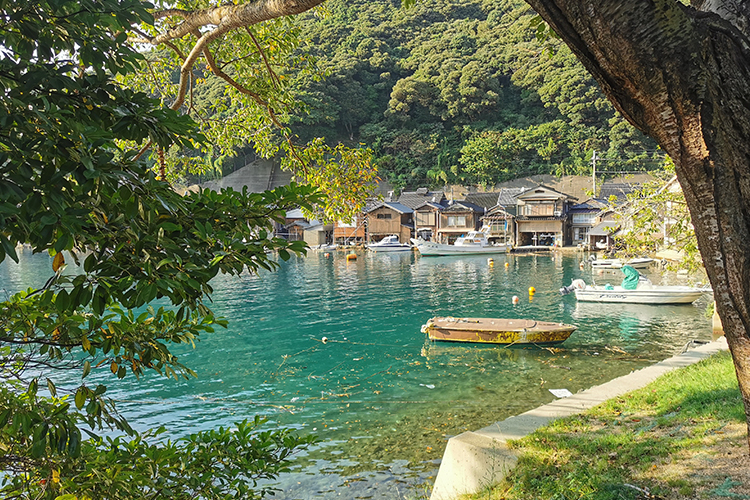 【精选酒店】日本市区位置三星酒店，靠近地铁交通便利 【天天出发】不论您身处何方，随时随地每天都可出发~ 【省心自由】精华景点导游带领游览，剩余时间自由活动~ 【急速响应】在线客服随时为您答疑解惑，欢迎咨询可电话~