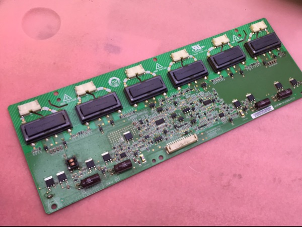 海尔L26R1 L26R3 原装高压板 背光板 4H.V2688.031/A V268-002