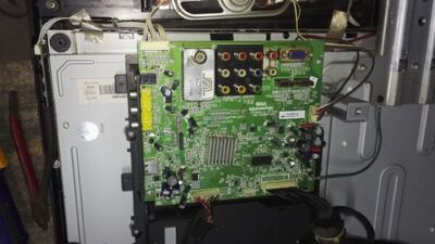 创维32S16IW主板5800-A8R190-1020拆机好板配屏LC320WXE(SV)(W1)